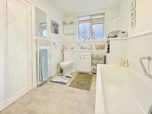 Lower Park Road- click for photo gallery